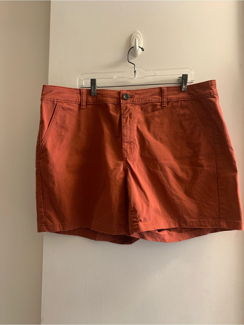 a.n.a Women's Flat Front Shorts in Rust Orange